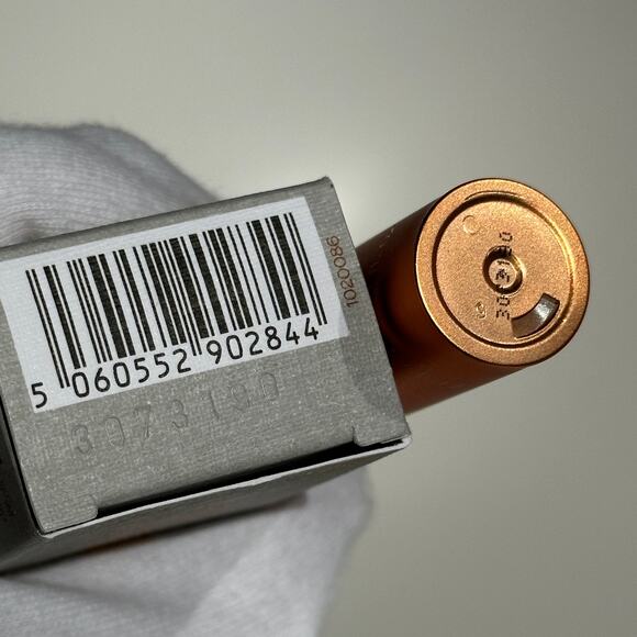 Augustinus Bader The Tinted Lip Balm 1 2 & 3 +Gifts Eye Patches, Serum & Cream - Picture 8 of 14